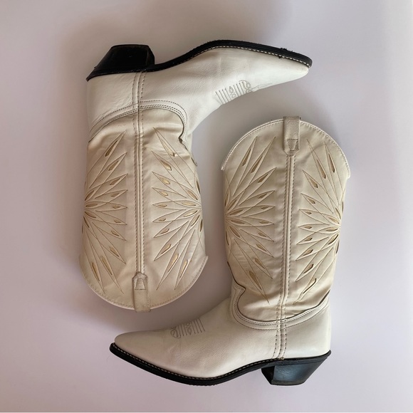 ACME Shoes - Vintage White & Gold Acme Cowboy Boots